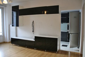 zdjęcie przedstawia salon w mieszkaniu na sprzedaż w Warszawie, dzielnica Żoliborz