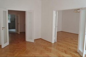 zdjęcie przedstawia wnętrze mieszkania na sprzedaż w Warszawie - Śródmieście